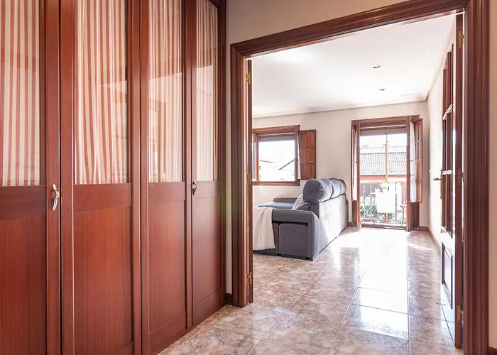 Amplio Y Luminoso Apartamento En Escalante *